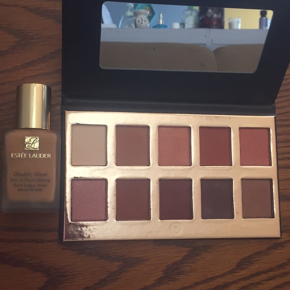Makeup Bundle - Picture 8 of 8